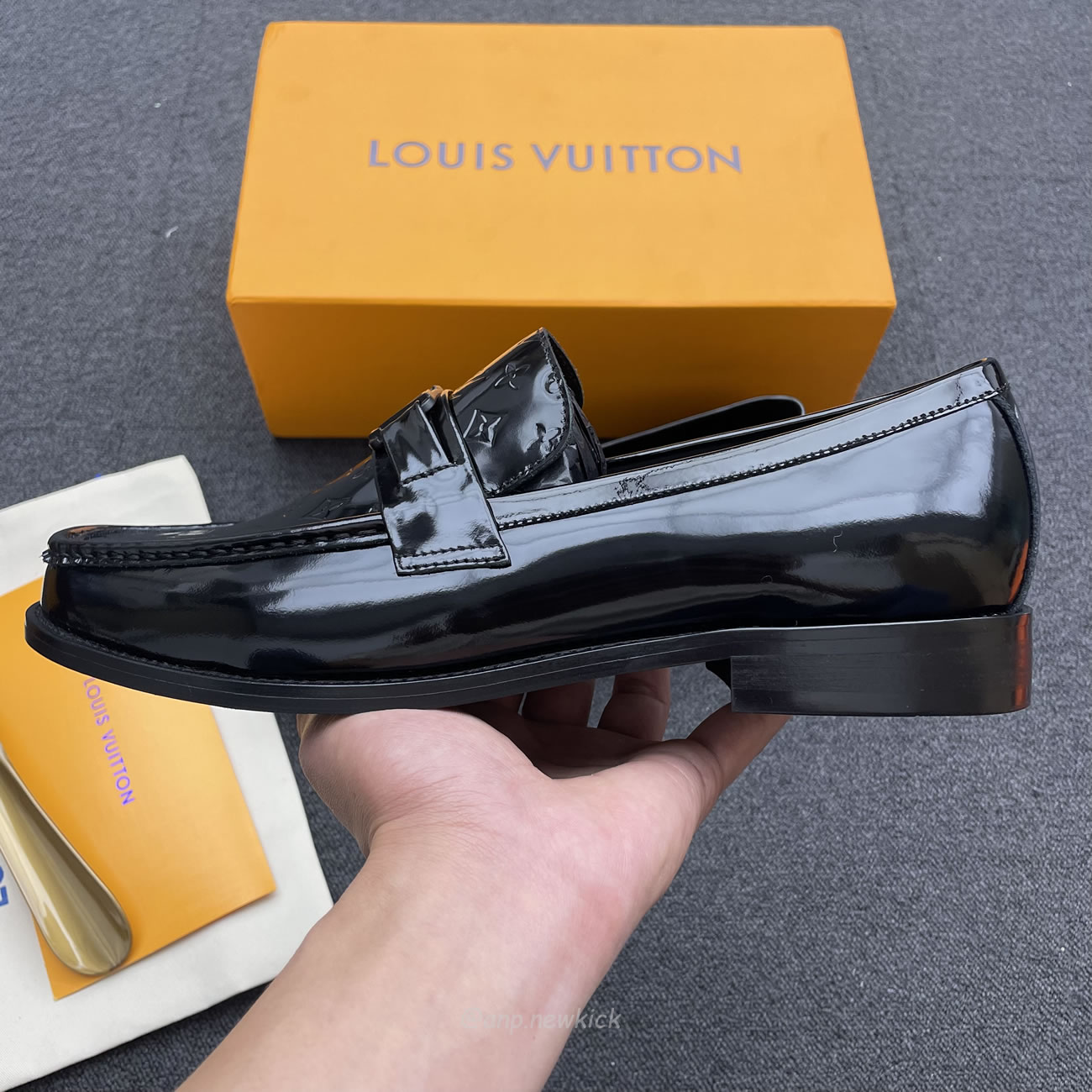 Louis Vuitton Spring Summer 2023 Major Loafers (4) - newkick.cc